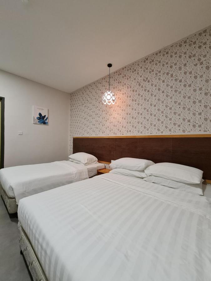 Hotel Bestari Kuala Lipis Ngoại thất bức ảnh