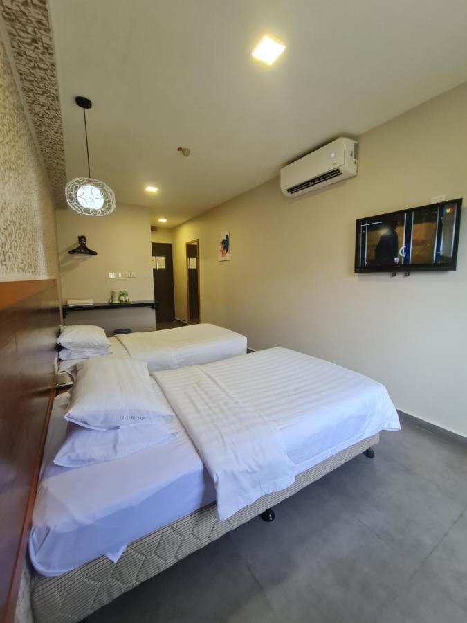 Hotel Bestari Kuala Lipis Ngoại thất bức ảnh