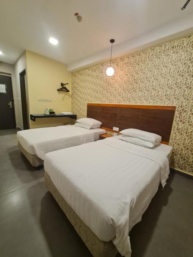 Hotel Bestari Kuala Lipis Ngoại thất bức ảnh