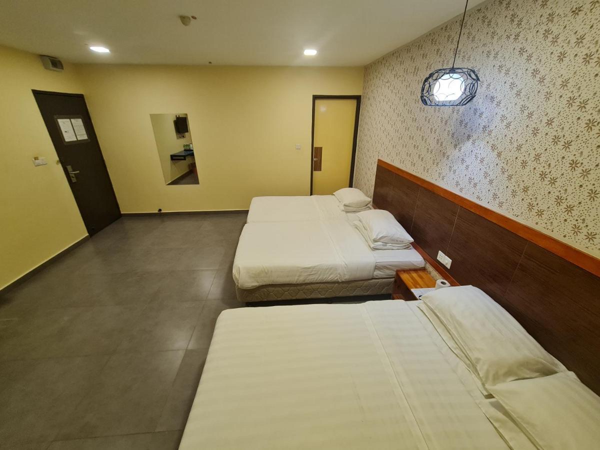 Hotel Bestari Kuala Lipis Ngoại thất bức ảnh