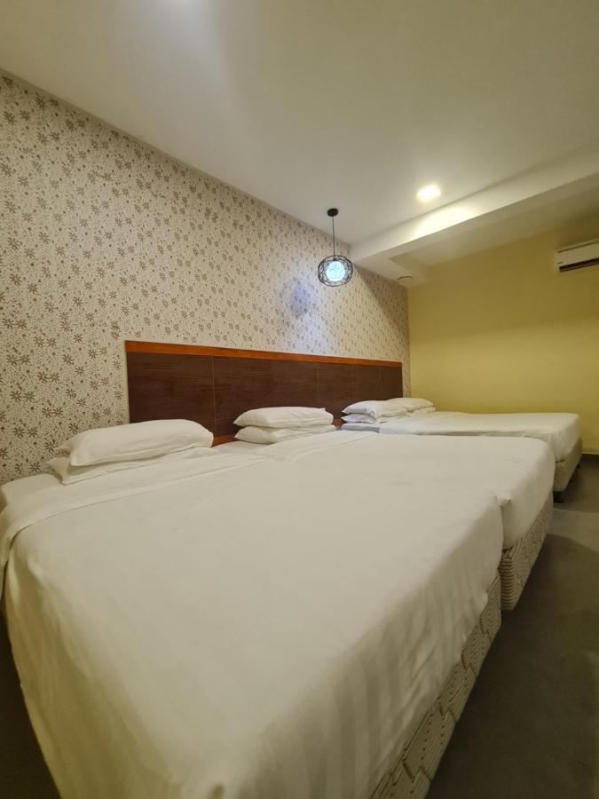 Hotel Bestari Kuala Lipis Ngoại thất bức ảnh