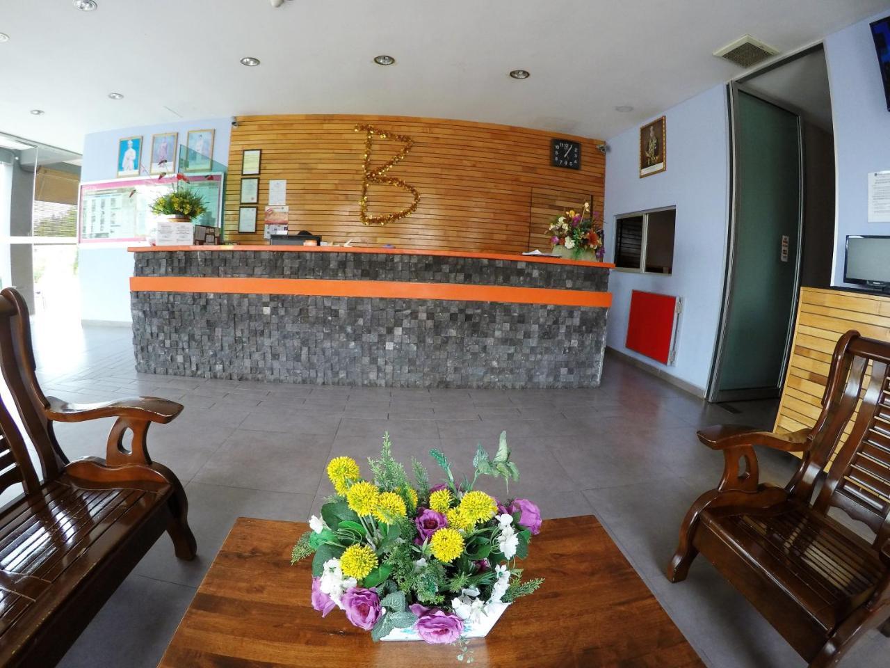 Hotel Bestari Kuala Lipis Ngoại thất bức ảnh